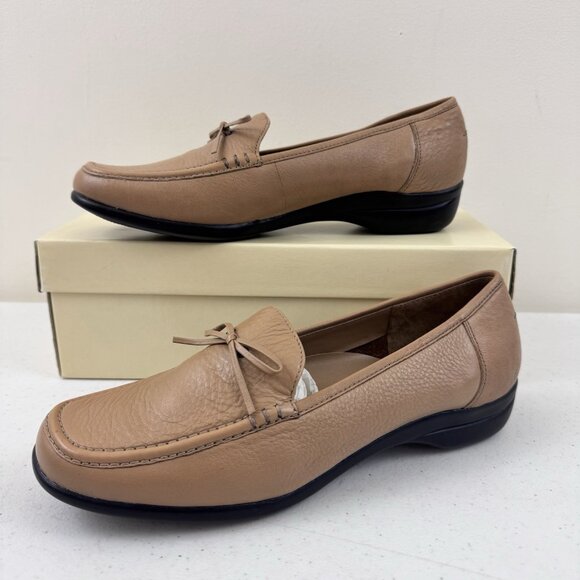 Liz Claiborne Lizflex Andy Stepin Low W/Bow Brown Loafers Size 7.5M - Picture 1 of 11